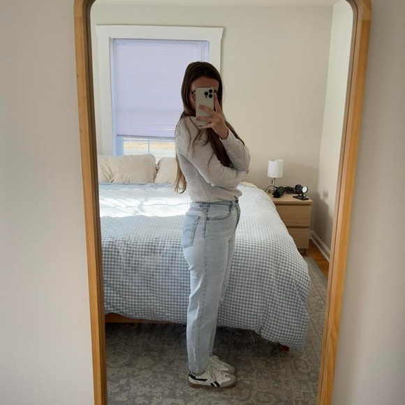 Vintage 521 Levi's Light Wash Tapered Mom‎ Jeans Size 2 - Picture 2 of 5